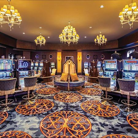 Beddable Unit By The Excalibur Casino Las Vegas Strip ภายนอก รูปภาพ