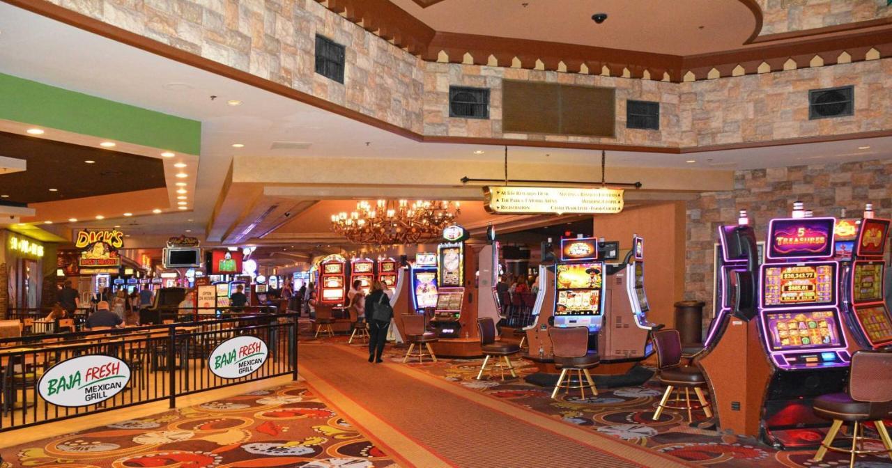 Beddable Unit By The Excalibur Casino Las Vegas Strip ภายนอก รูปภาพ
